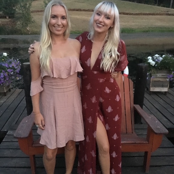 ASTR Sabina Mauve Embroidered Dress - Picture 7 of 7